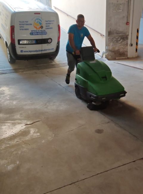 macchina pulizia mad service