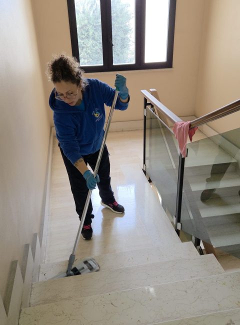 pulizia scale condominiali Roma MAD Service